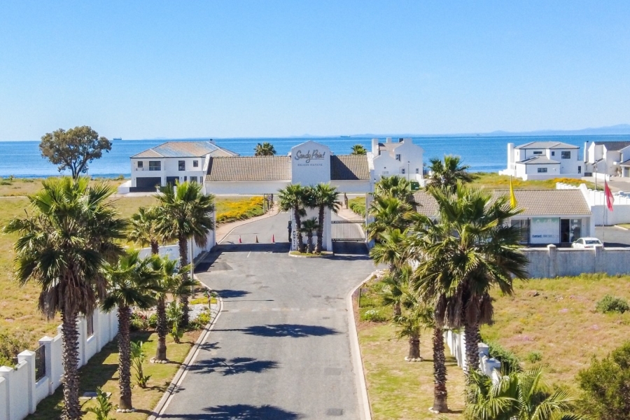 4 Bedroom Property for Sale in Sandy Point Beach Estate Western Cape